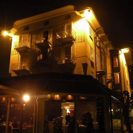 Asnigo 4* Cernobbio
