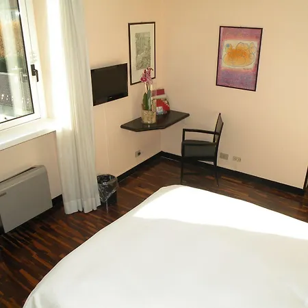 Hotel Asnigo 4*