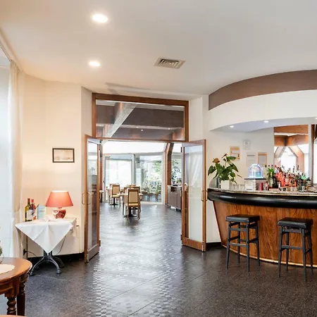 Asnigo 4* Cernobbio